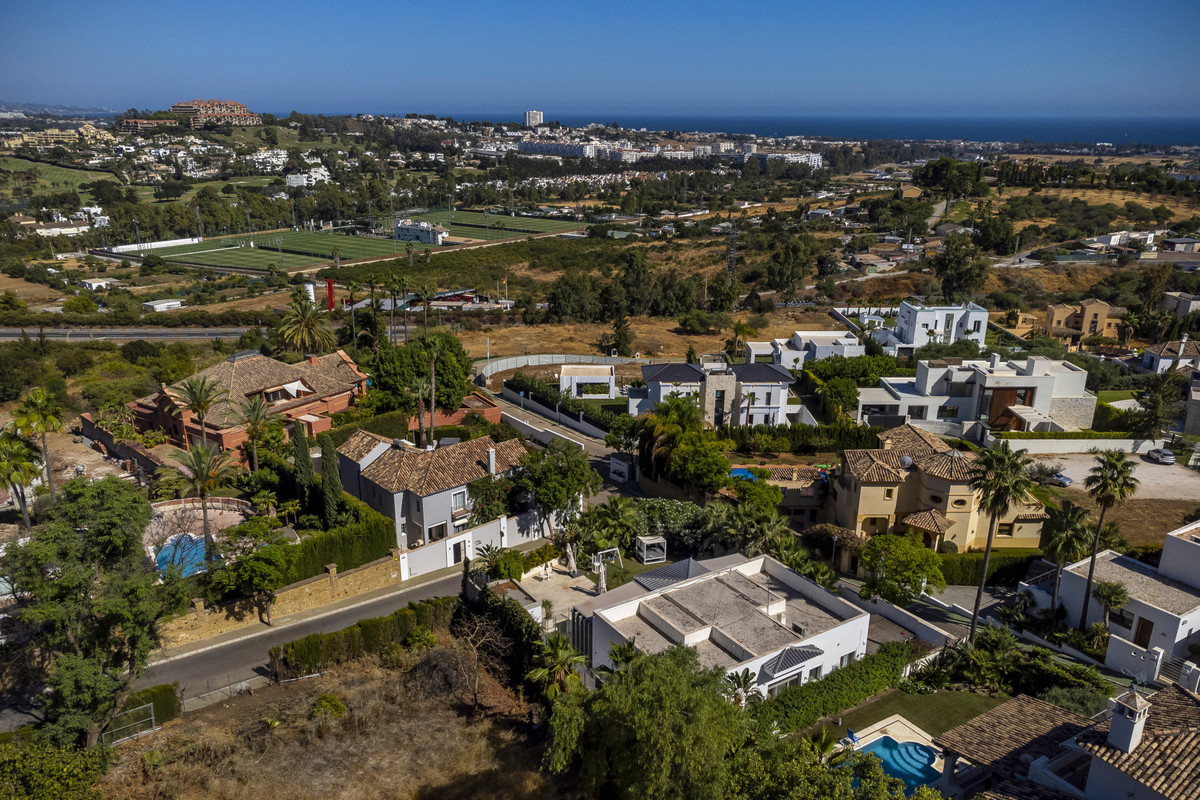 Te koop Vrijstaande Villa Costa Del Sol La Quinta € 2.650.000,-