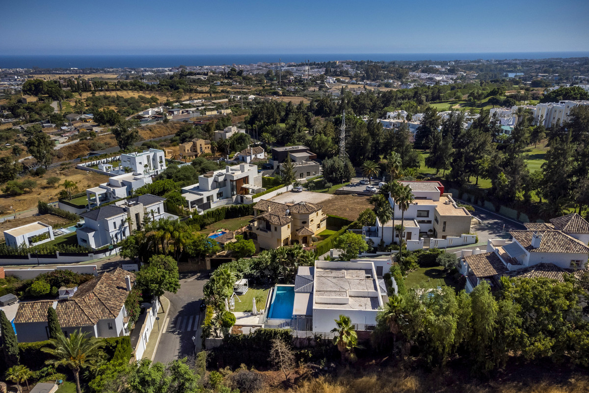 Te koop Vrijstaande Villa Costa Del Sol La Quinta € 2.650.000,-