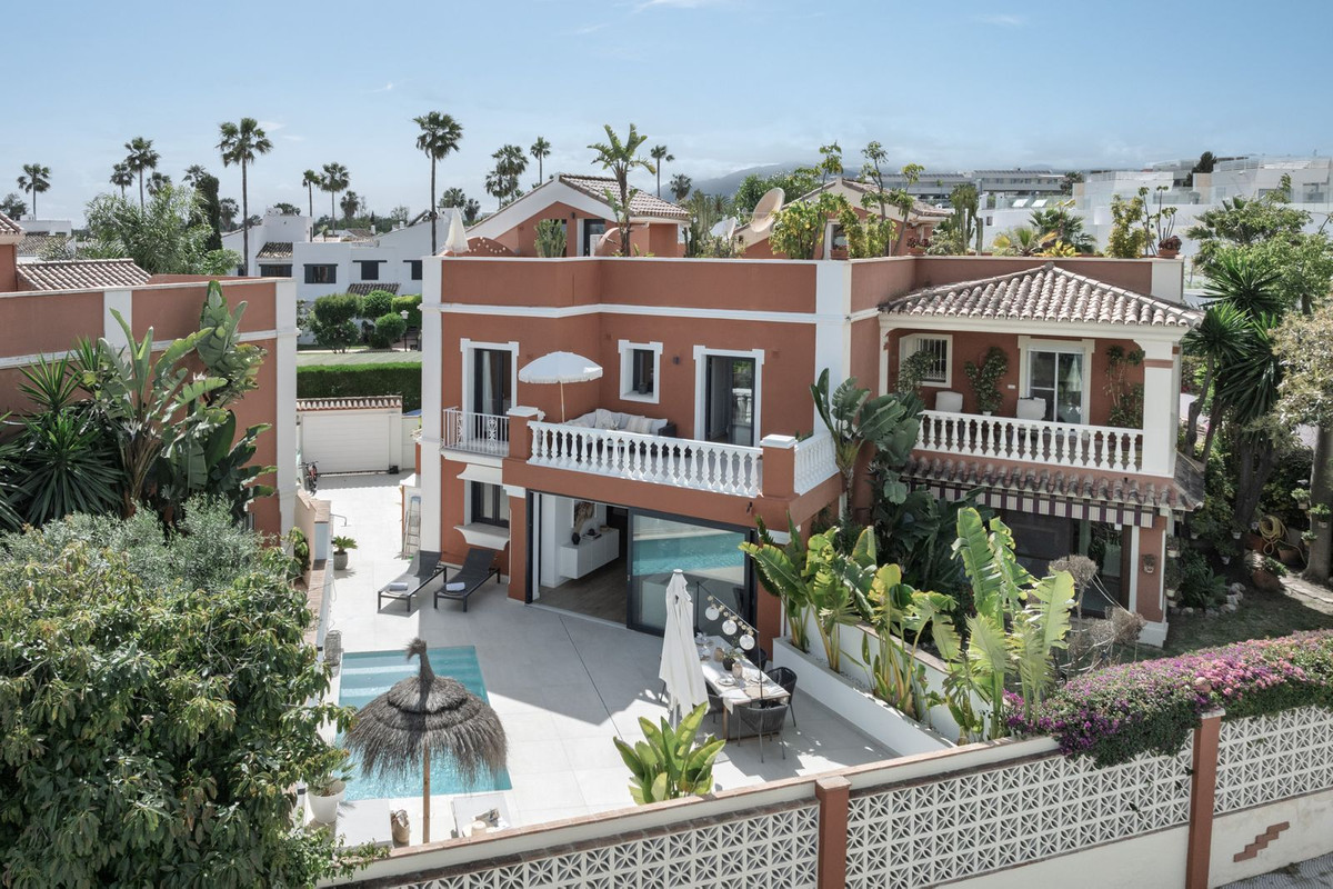 Te koop Half vrijstaand huis Costa Del Sol San Pedro De Alcántara € 1.595.000,-
