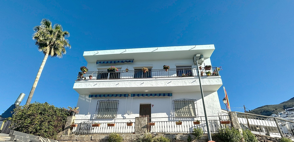 Te koop Vrijstaande Villa Costa Del Sol Cómpeta € 478.000,-