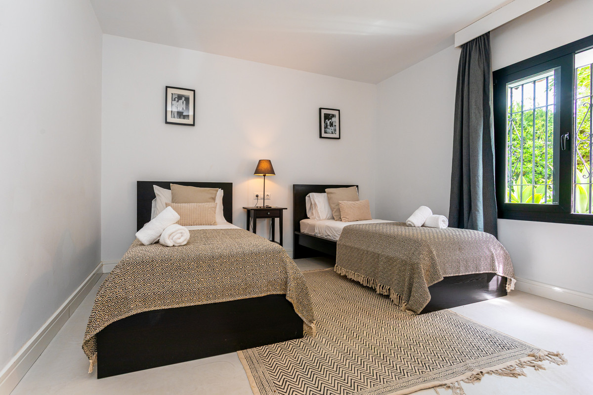 Te koop Vrijstaande Villa Costa Del Sol Hacienda Las Chapas € 2.495.000,-