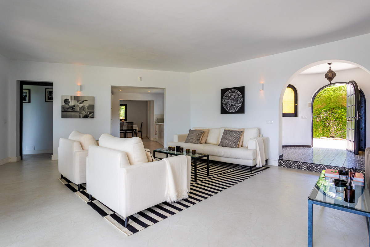 Te koop Vrijstaande Villa Costa Del Sol Hacienda Las Chapas € 2.495.000,-