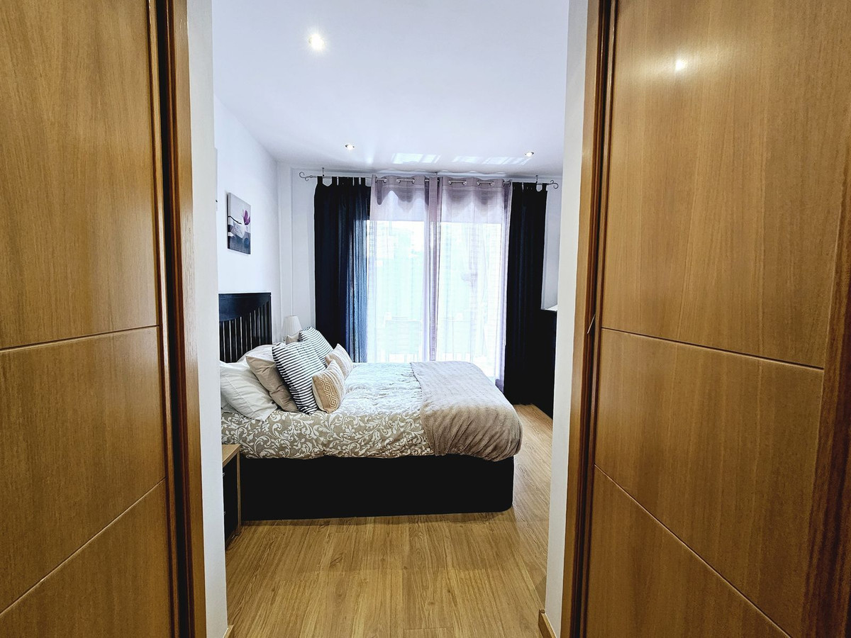 Te koop Middle Floor Apartment Costa Del Sol Selwo € 485.000,-