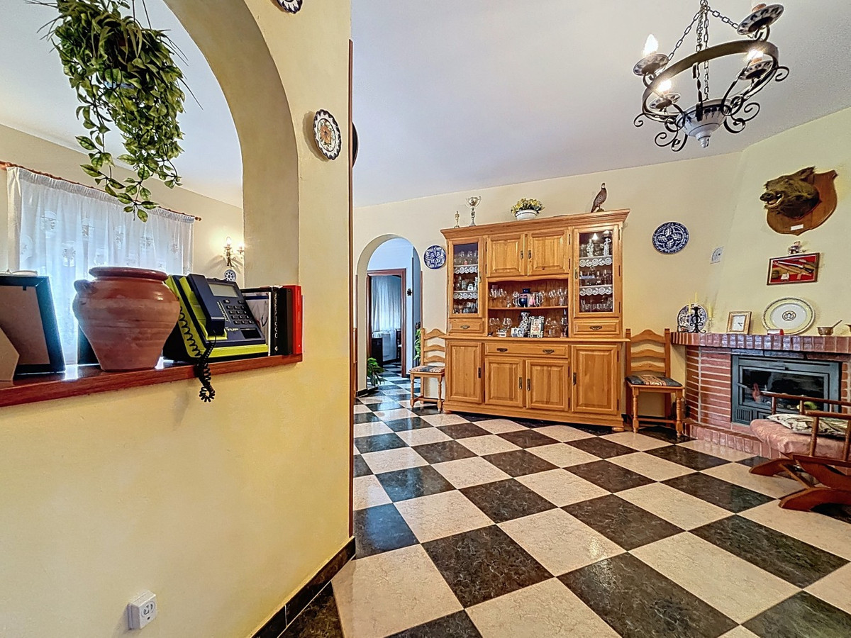 Te koop Vrijstaande Villa Costa Del Sol La Viñuela € 360.000,-