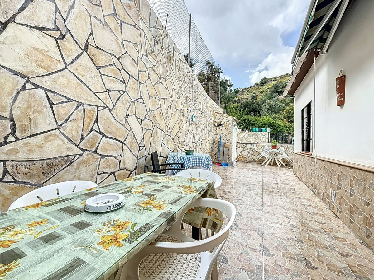 Te koop Vrijstaande Villa Costa Del Sol La Viñuela € 360.000,-