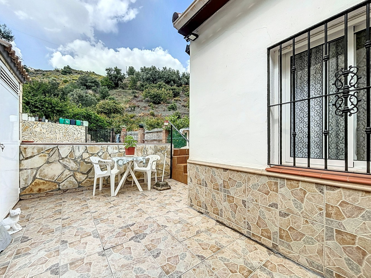 Te koop Vrijstaande Villa Costa Del Sol La Viñuela € 360.000,-