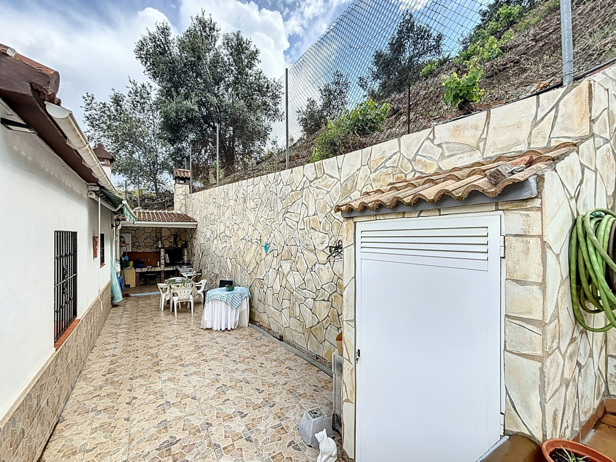 Te koop Vrijstaande Villa Costa Del Sol La Viñuela € 360.000,-