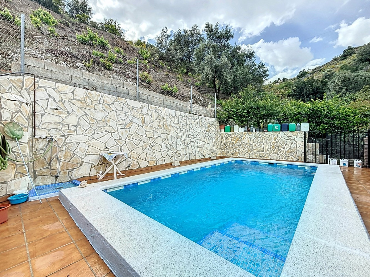 Te koop Vrijstaande Villa Costa Del Sol La Viñuela € 360.000,-