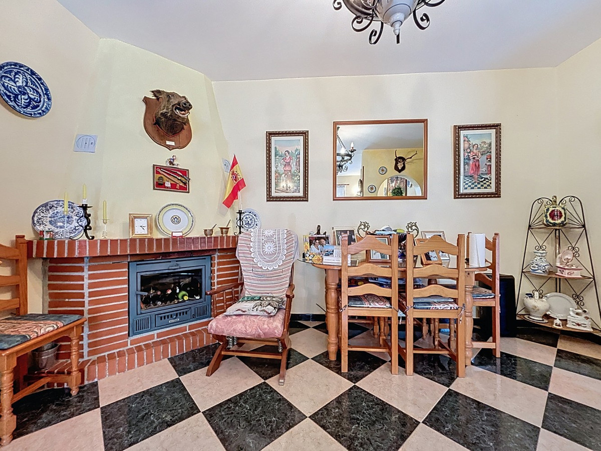 Te koop Vrijstaande Villa Costa Del Sol La Viñuela € 360.000,-