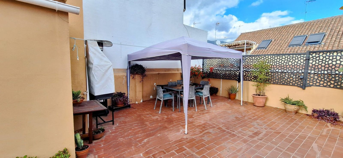 Te koop Middle Floor Apartment Costa Del Sol Marbella € 429.900,-