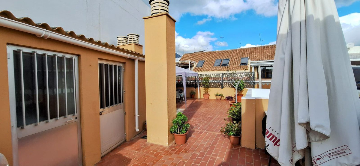 Te koop Middle Floor Apartment Costa Del Sol Marbella € 429.900,-