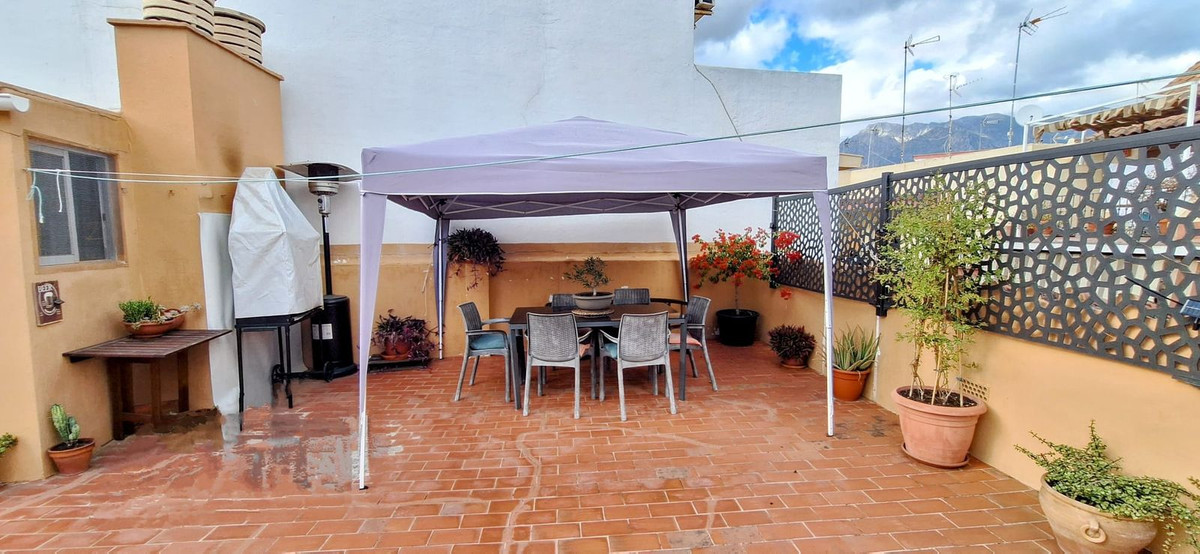 Te koop Middle Floor Apartment Costa Del Sol Marbella € 429.900,-