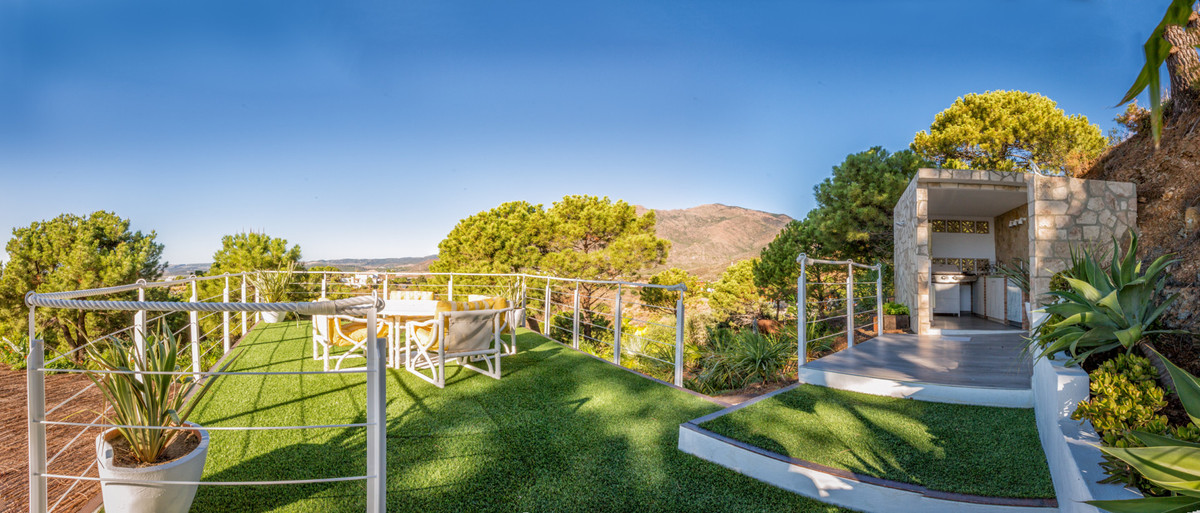 Te koop Vrijstaande Villa Costa Del Sol Estepona € 4.260.000,-