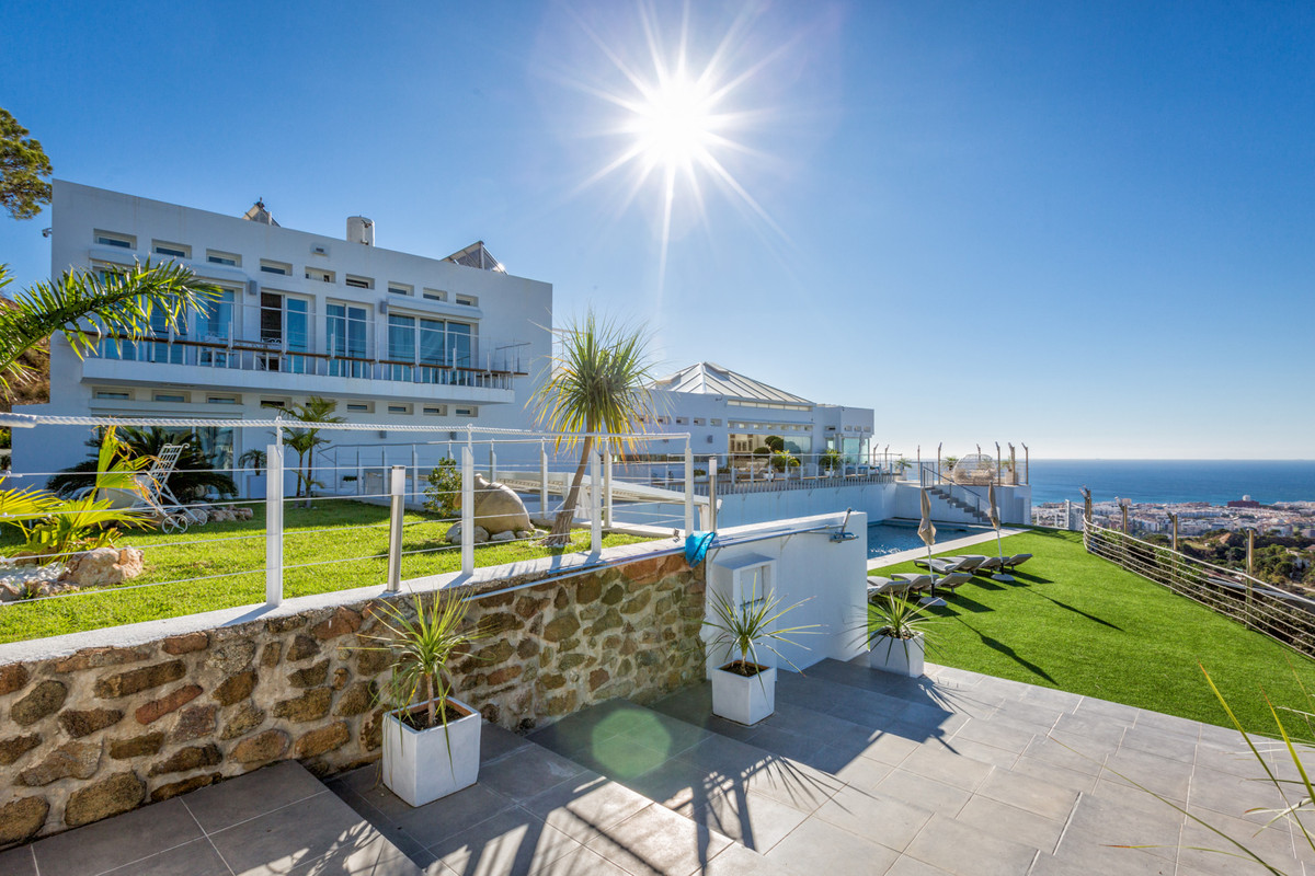 Te koop Vrijstaande Villa Costa Del Sol Estepona € 4.260.000,-