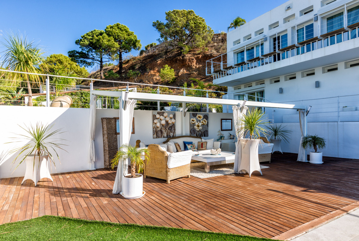 Te koop Vrijstaande Villa Costa Del Sol Estepona € 4.260.000,-