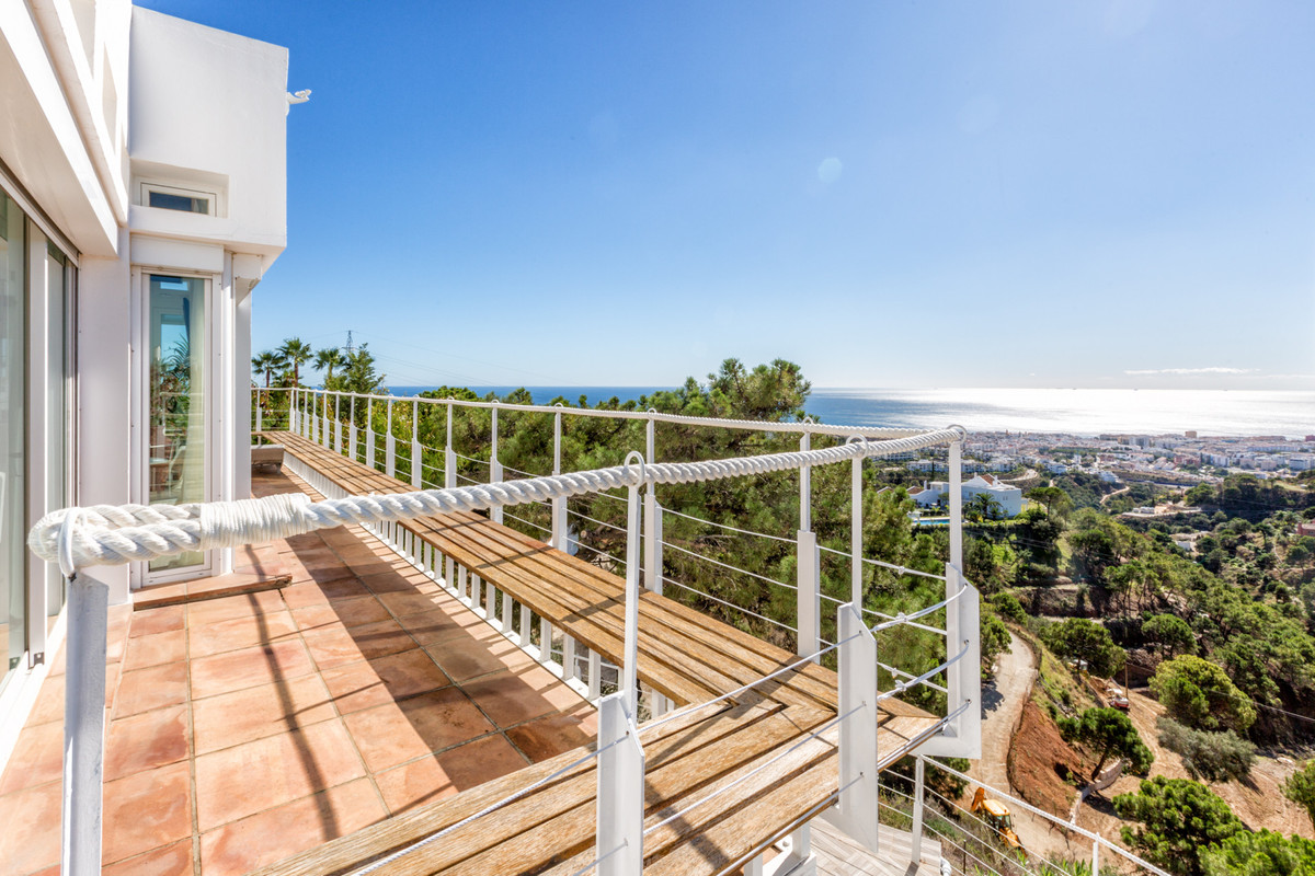 Te koop Vrijstaande Villa Costa Del Sol Estepona € 4.260.000,-