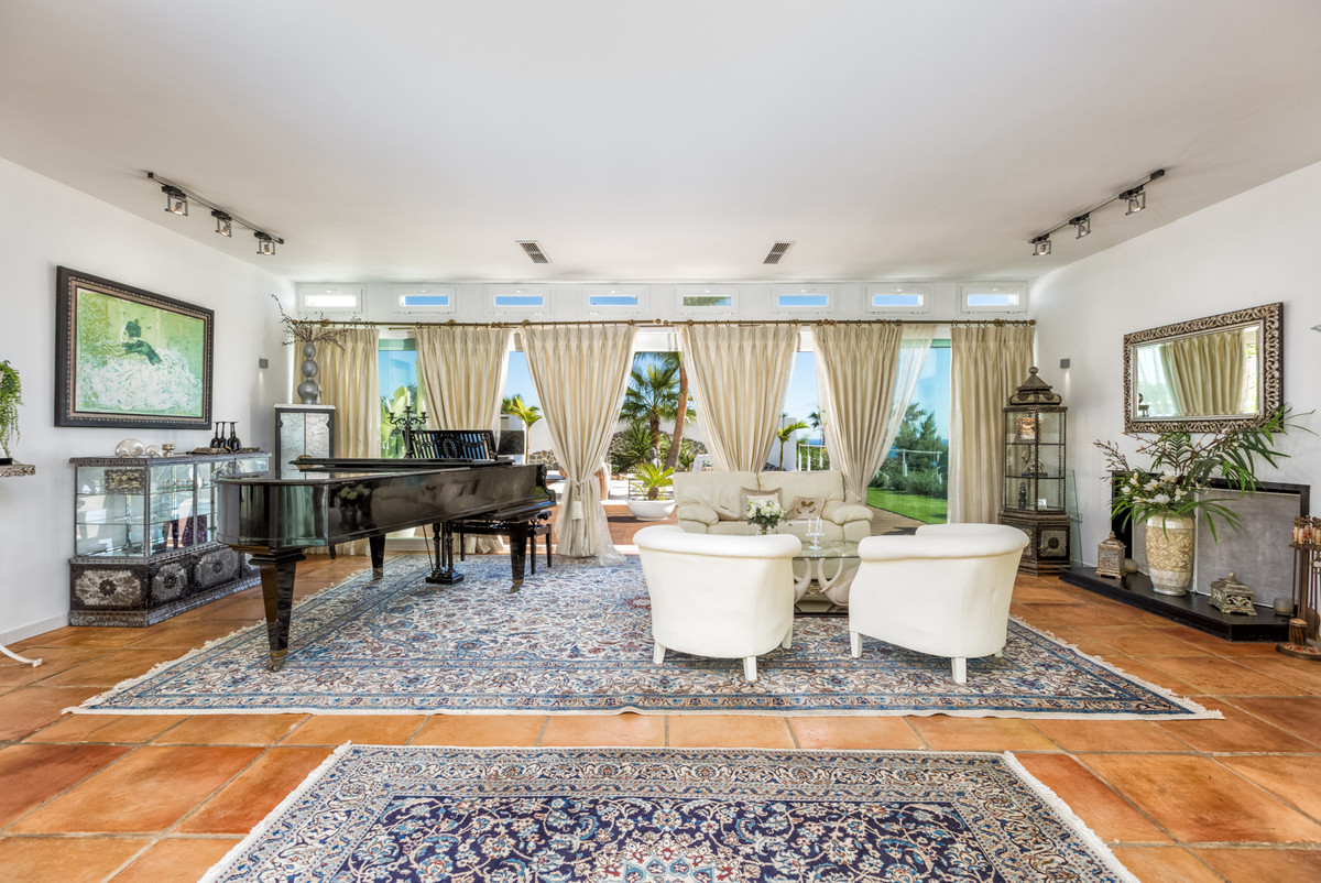 Te koop Vrijstaande Villa Costa Del Sol Estepona € 4.260.000,-