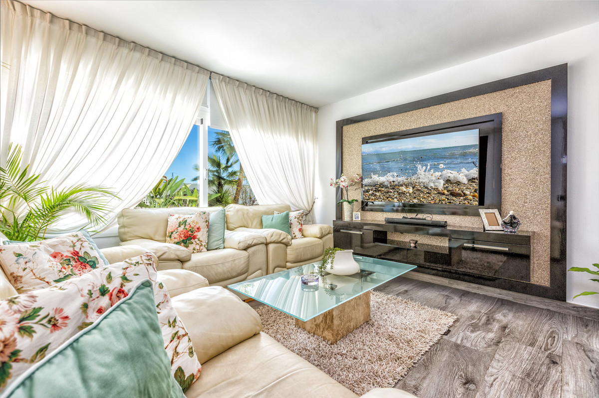 Te koop Vrijstaande Villa Costa Del Sol Estepona € 4.260.000,-