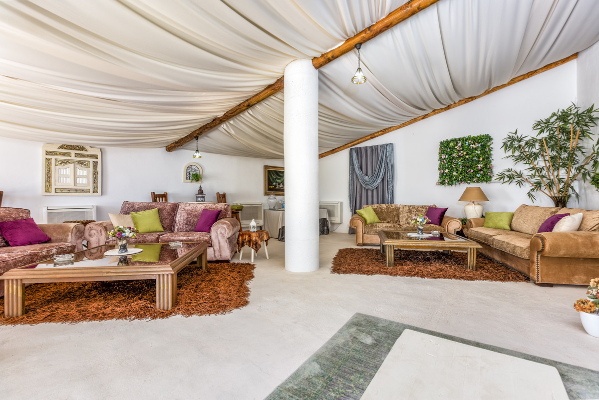 Te koop Vrijstaande Villa Costa Del Sol Estepona € 4.260.000,-