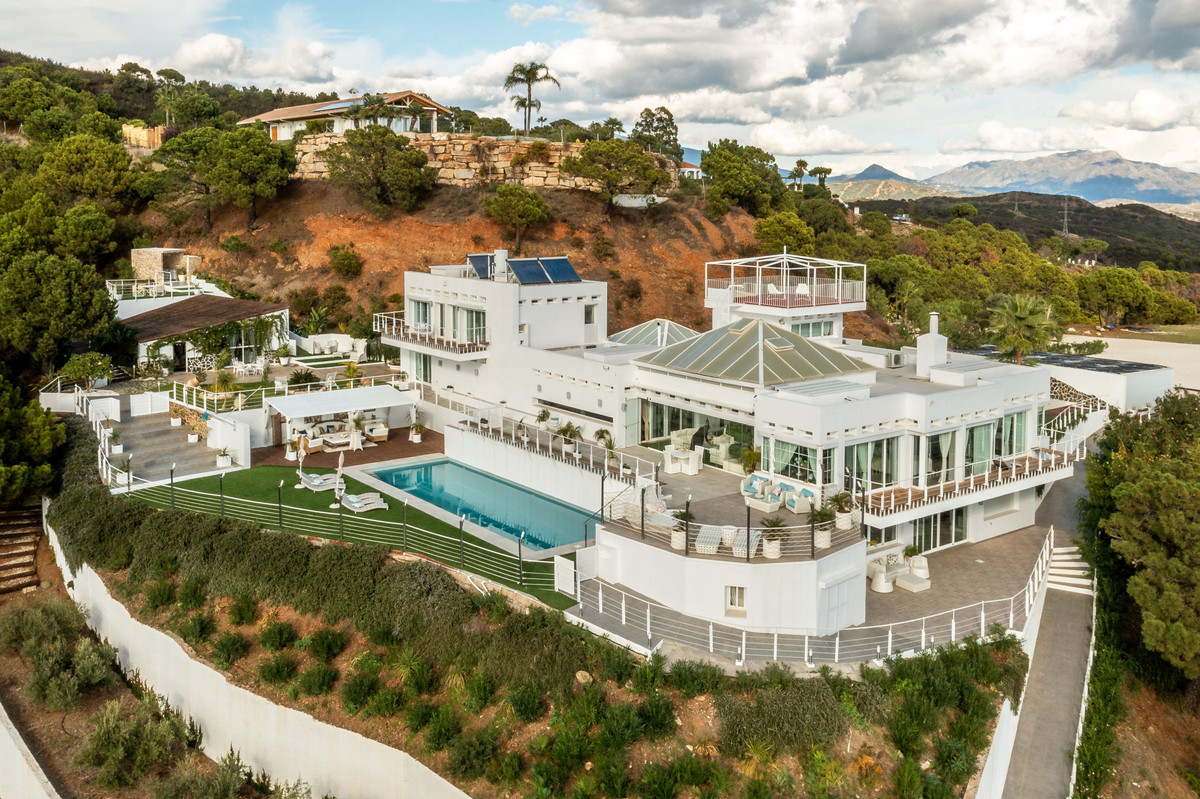 Te koop Vrijstaande Villa Costa Del Sol Estepona € 4.260.000,-