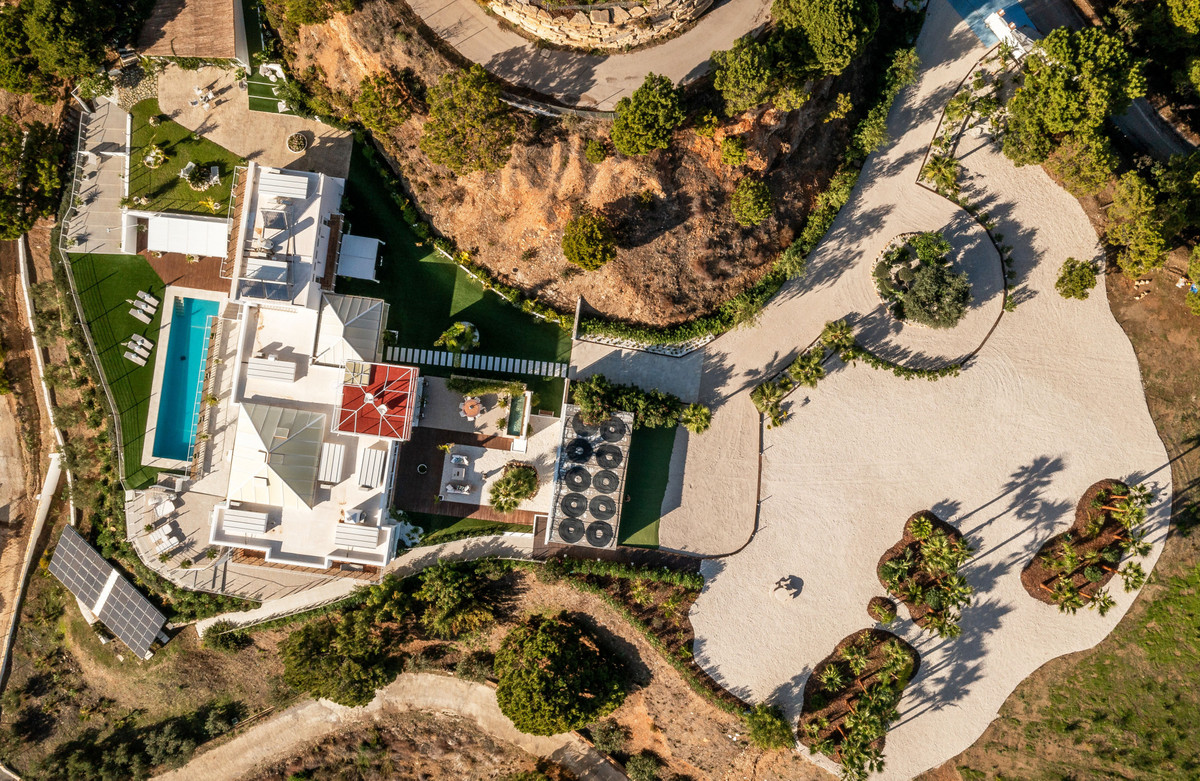 Te koop Vrijstaande Villa Costa Del Sol Estepona € 4.260.000,-
