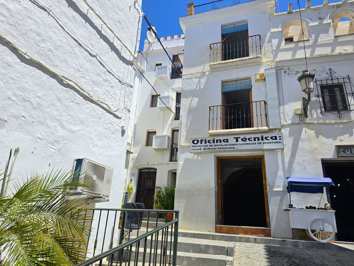 Te koop Herenhuis Costa Del Sol Cómpeta € 210.000,-