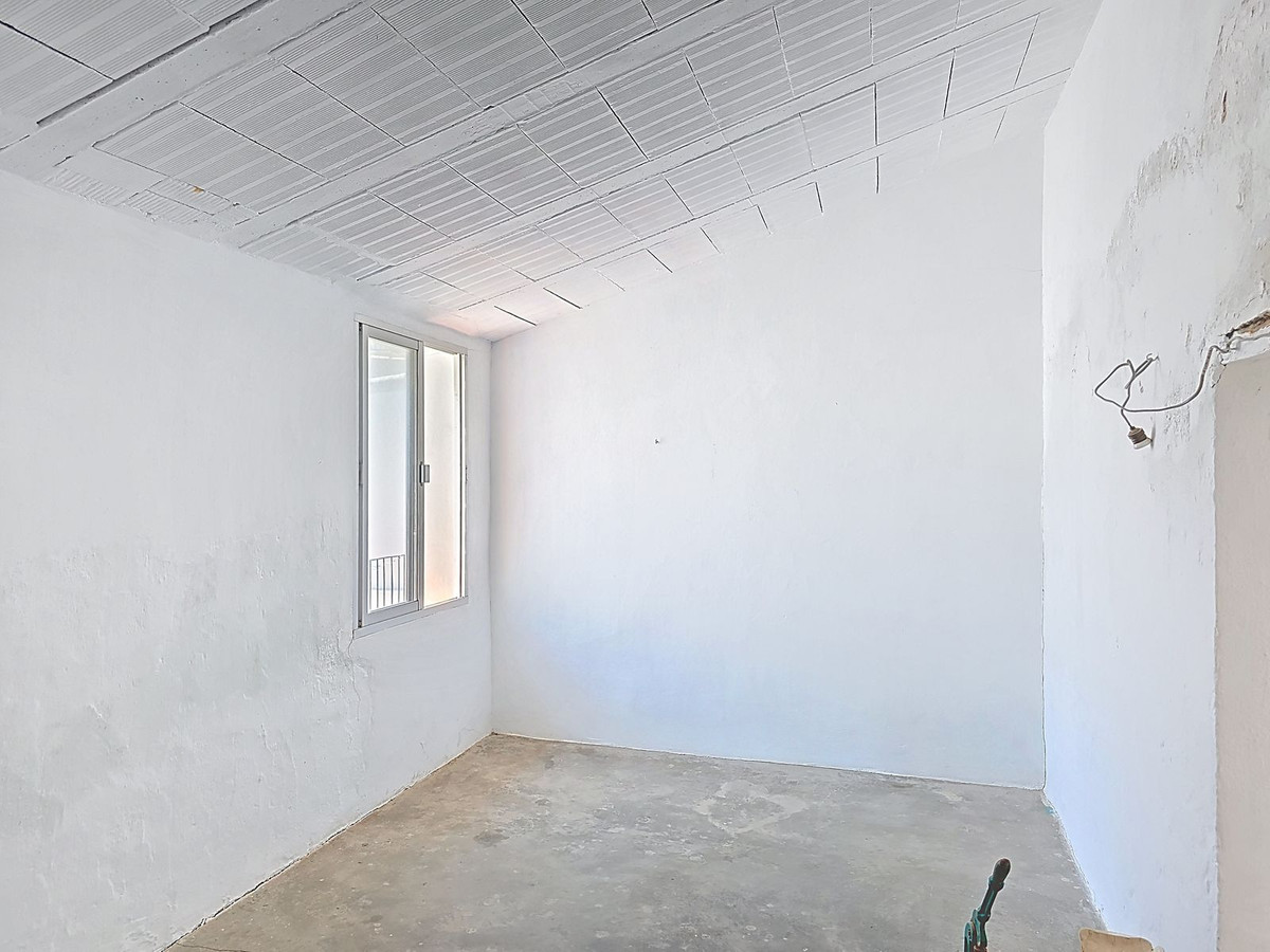 Te koop Herenhuis Costa Del Sol Cómpeta € 210.000,-