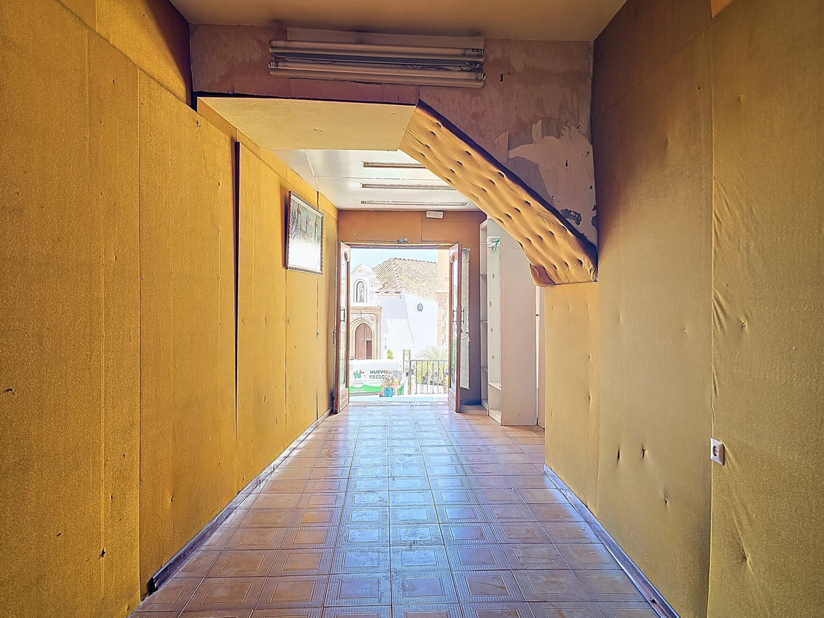 Te koop Herenhuis Costa Del Sol Cómpeta € 210.000,-