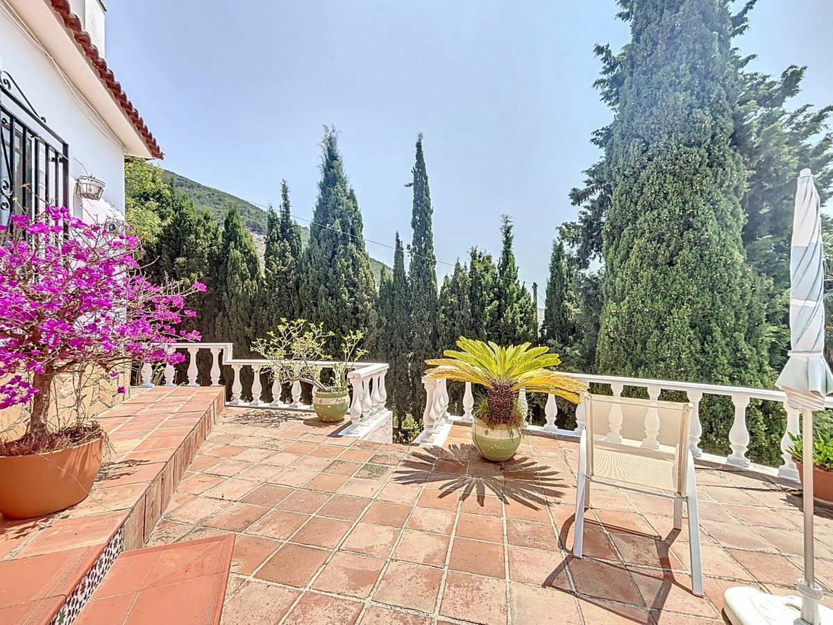 Te koop Vrijstaande Villa Costa Del Sol Alcaucín € 334.000,-