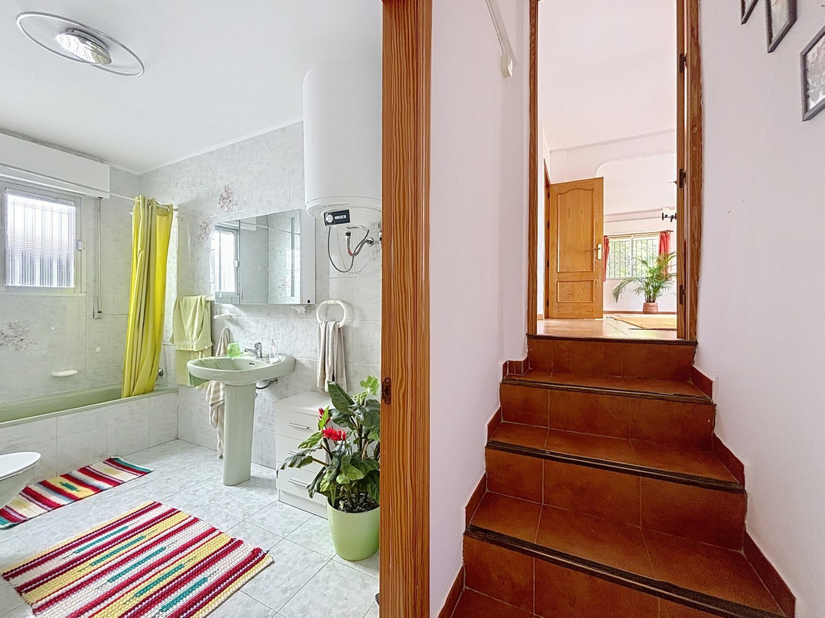 Te koop Vrijstaande Villa Costa Del Sol Alcaucín € 334.000,-