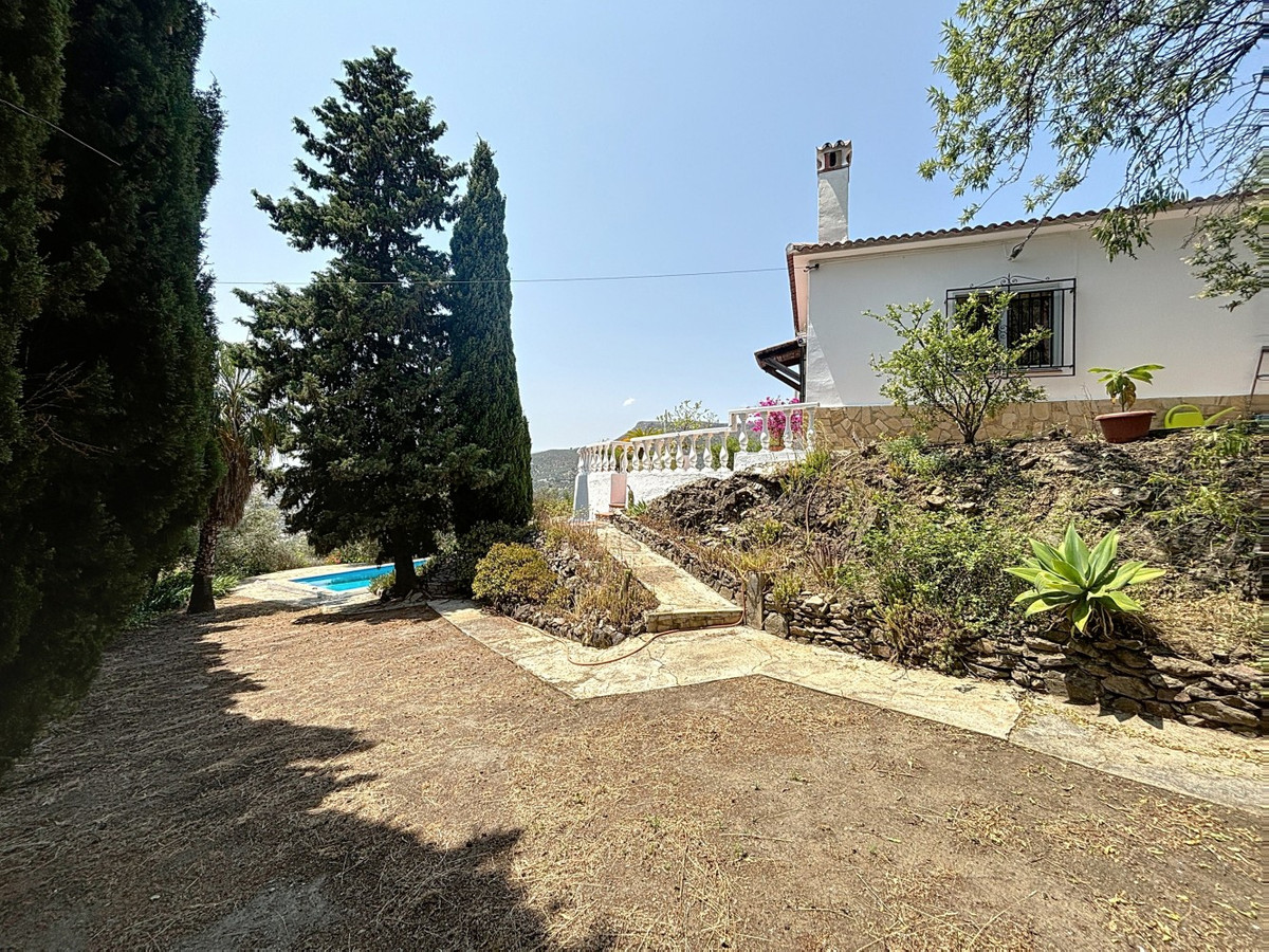 Te koop Vrijstaande Villa Costa Del Sol Alcaucín € 334.000,-