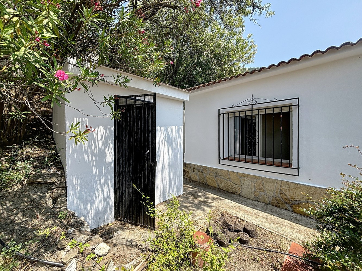 Te koop Vrijstaande Villa Costa Del Sol Alcaucín € 334.000,-