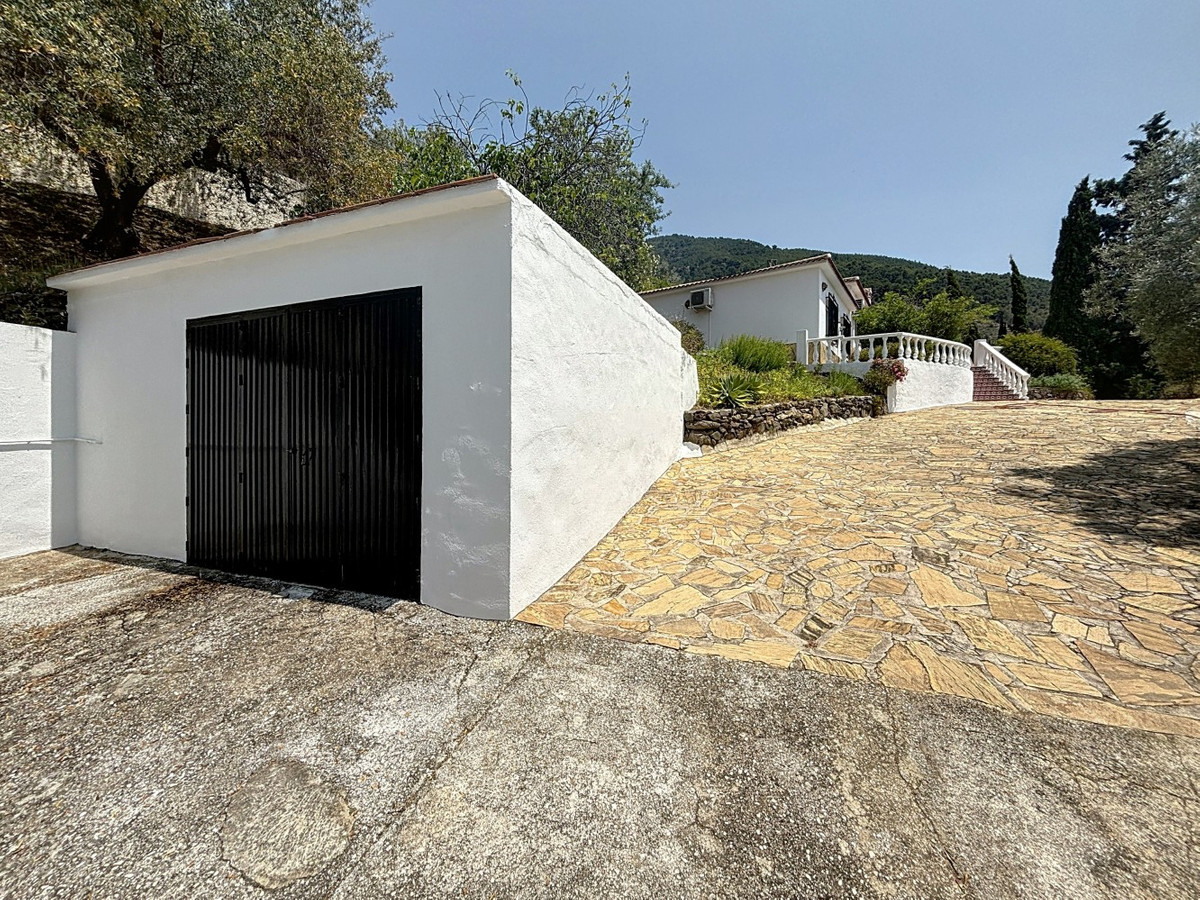 Te koop Vrijstaande Villa Costa Del Sol Alcaucín € 334.000,-