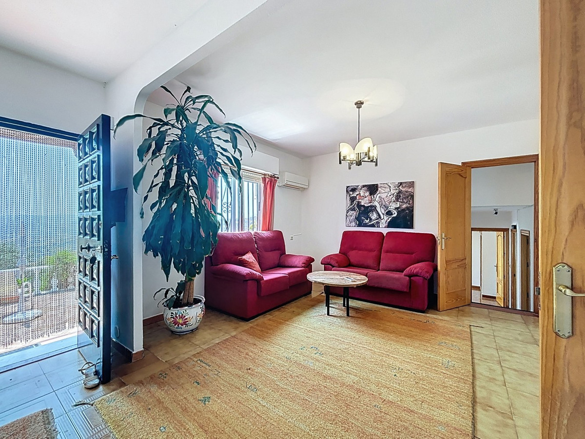 Te koop Vrijstaande Villa Costa Del Sol Alcaucín € 334.000,-