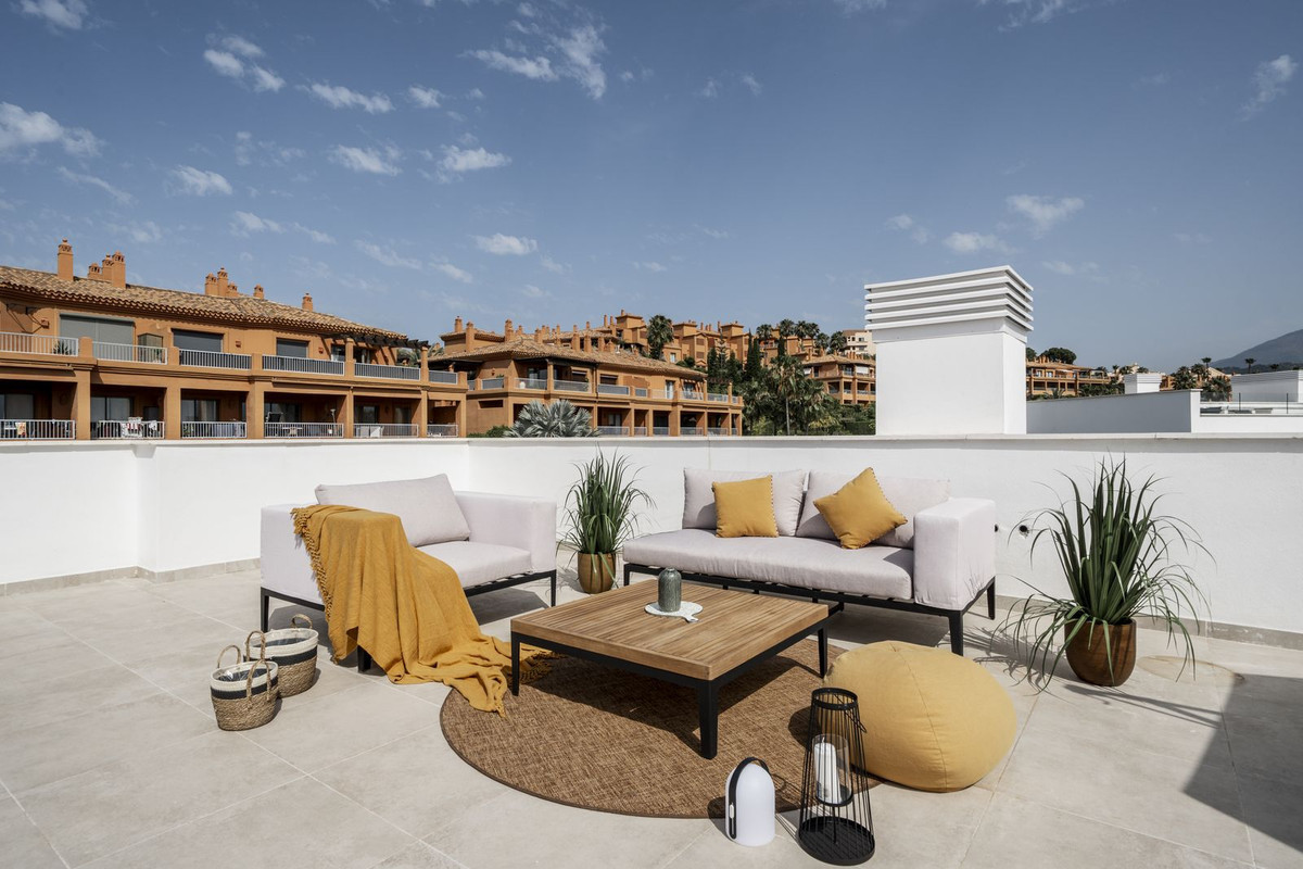 Te koop Penthouse Costa Del Sol Estepona € 925.000,-