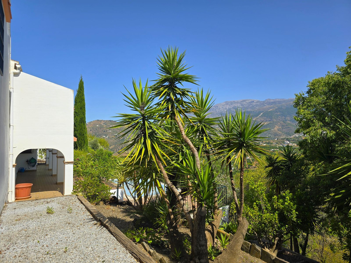 Te koop Vrijstaande Villa Costa Del Sol Cómpeta € 497.000,-