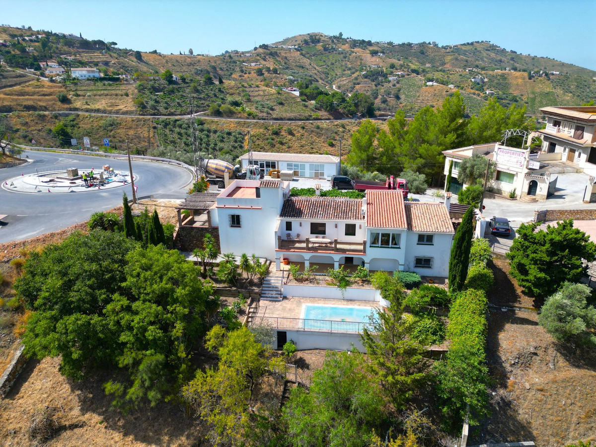 Te koop Vrijstaande Villa Costa Del Sol Cómpeta € 497.000,-