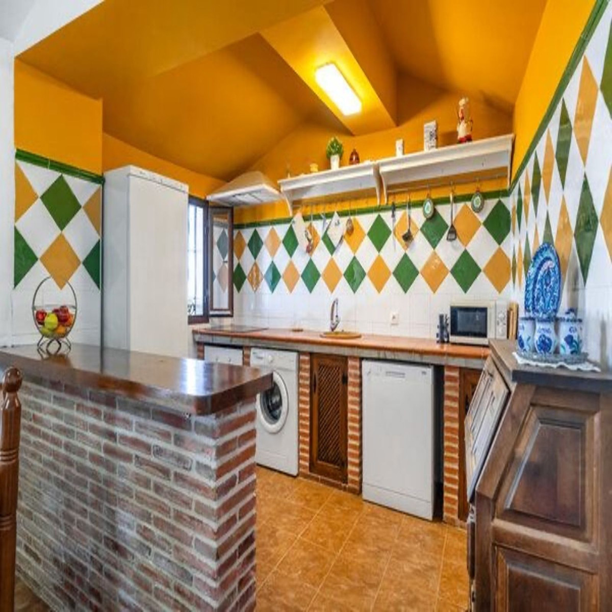 Te koop Finca - Cortijo Costa Del Sol Torrox € 349.000,-