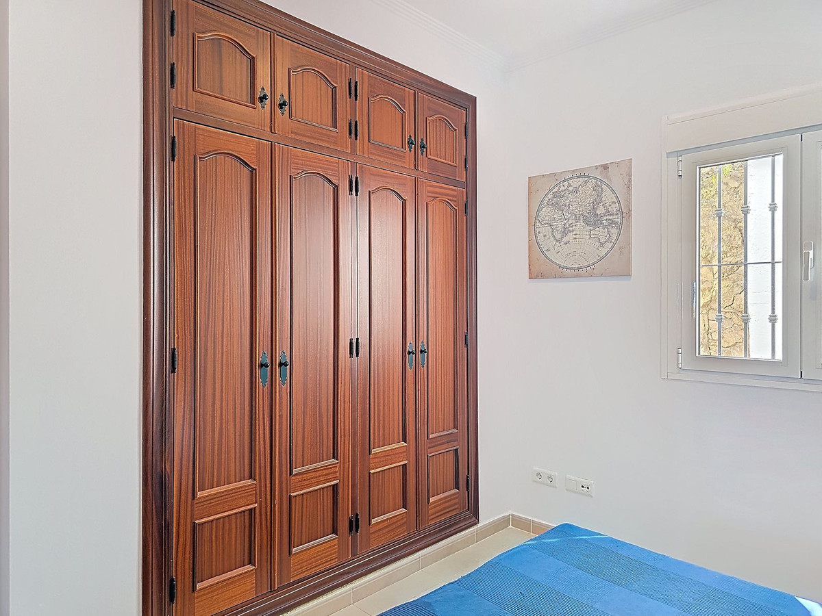 Te koop Vrijstaande Villa Costa Del Sol Arenas € 299.000,-