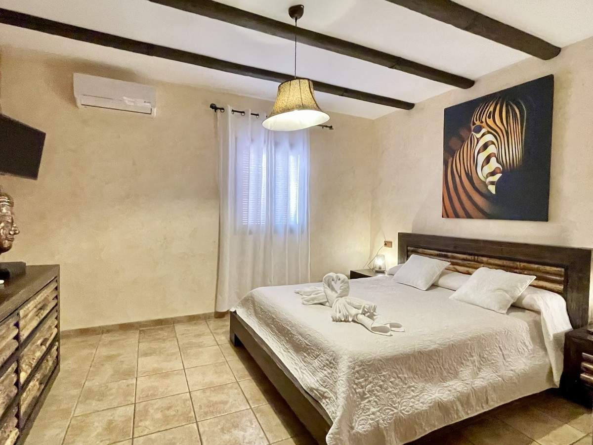 Te koop Vrijstaande Villa Costa Del Sol Frigiliana € 480.000,-