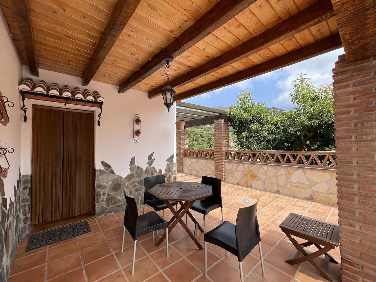 Te koop Vrijstaande Villa Costa Del Sol Frigiliana € 480.000,-