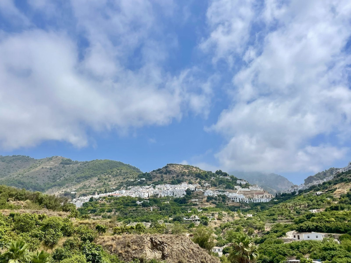 Te koop Vrijstaande Villa Costa Del Sol Frigiliana € 480.000,-