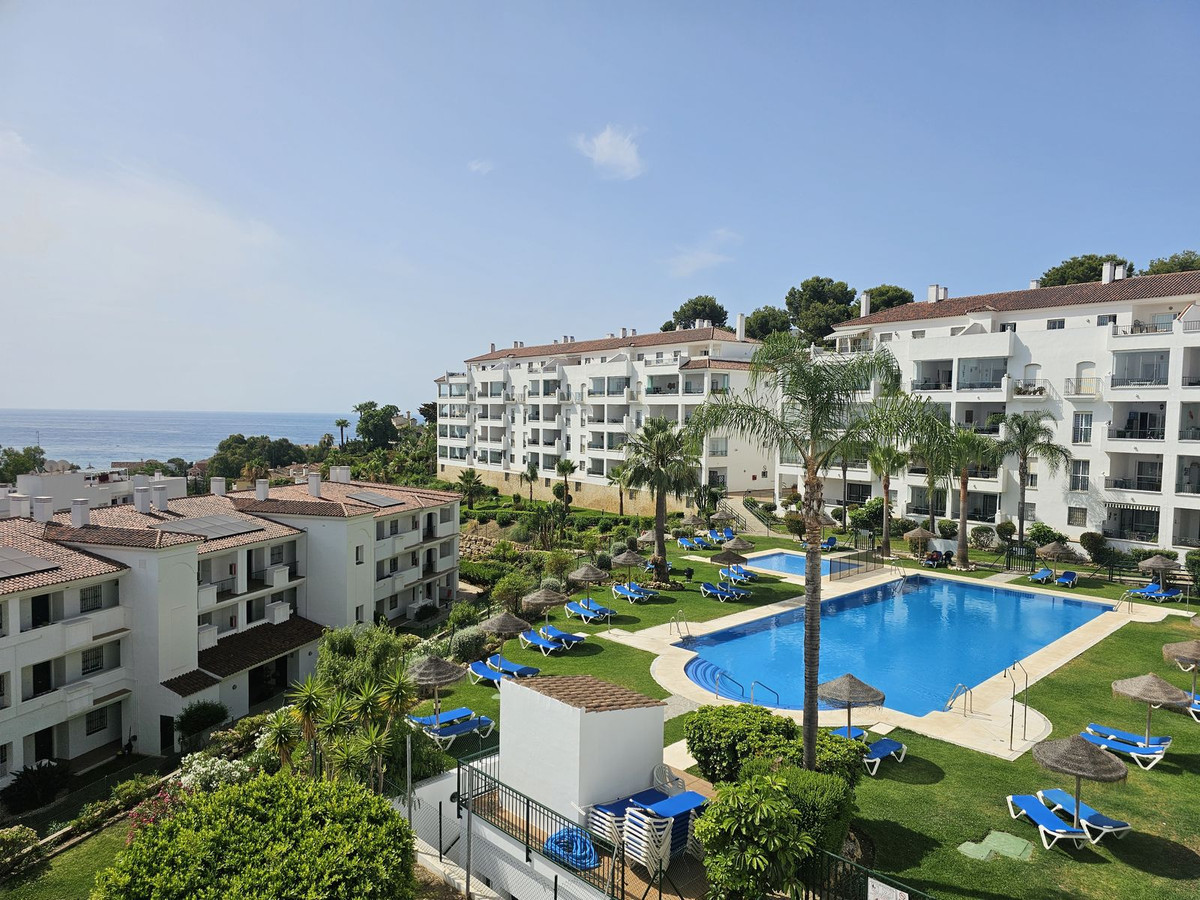 Te koop Middle Floor Apartment Costa Del Sol Miraflores € 339.500,-