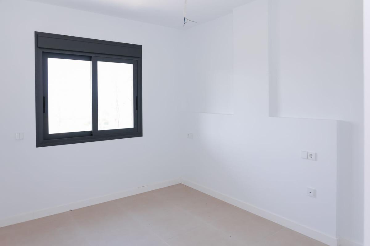 Te koop Middle Floor Apartment Costa Del Sol Vélez-málaga € 374.000,-