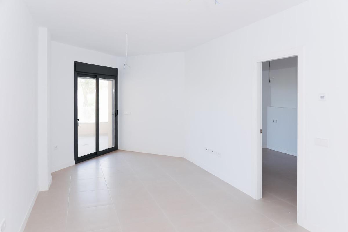 Te koop Middle Floor Apartment Costa Del Sol Vélez-málaga € 374.000,-