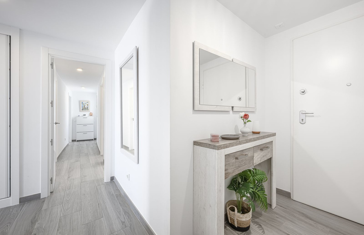 Te koop Middle Floor Apartment Costa Del Sol Rincón De La Victoria € 474.000,-