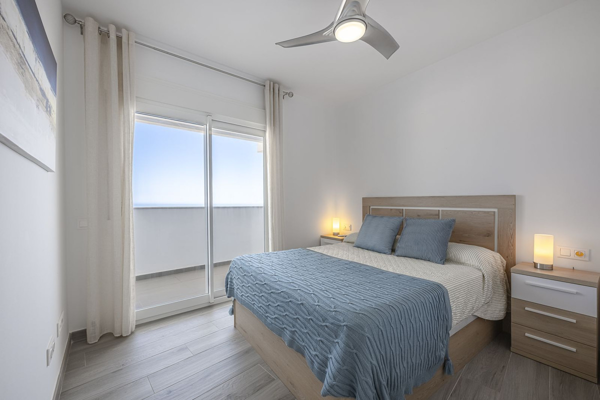 Te koop Middle Floor Apartment Costa Del Sol Rincón De La Victoria € 474.000,-