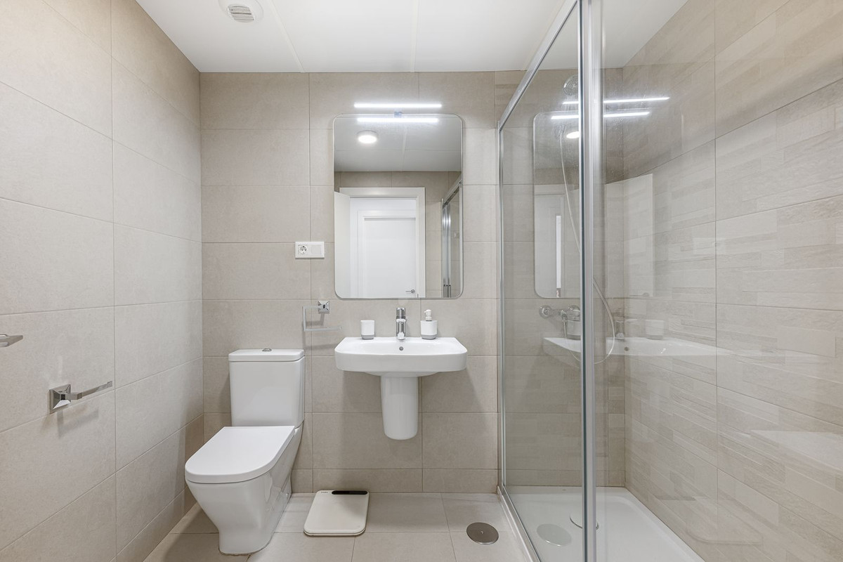 Te koop Middle Floor Apartment Costa Del Sol Rincón De La Victoria € 474.000,-