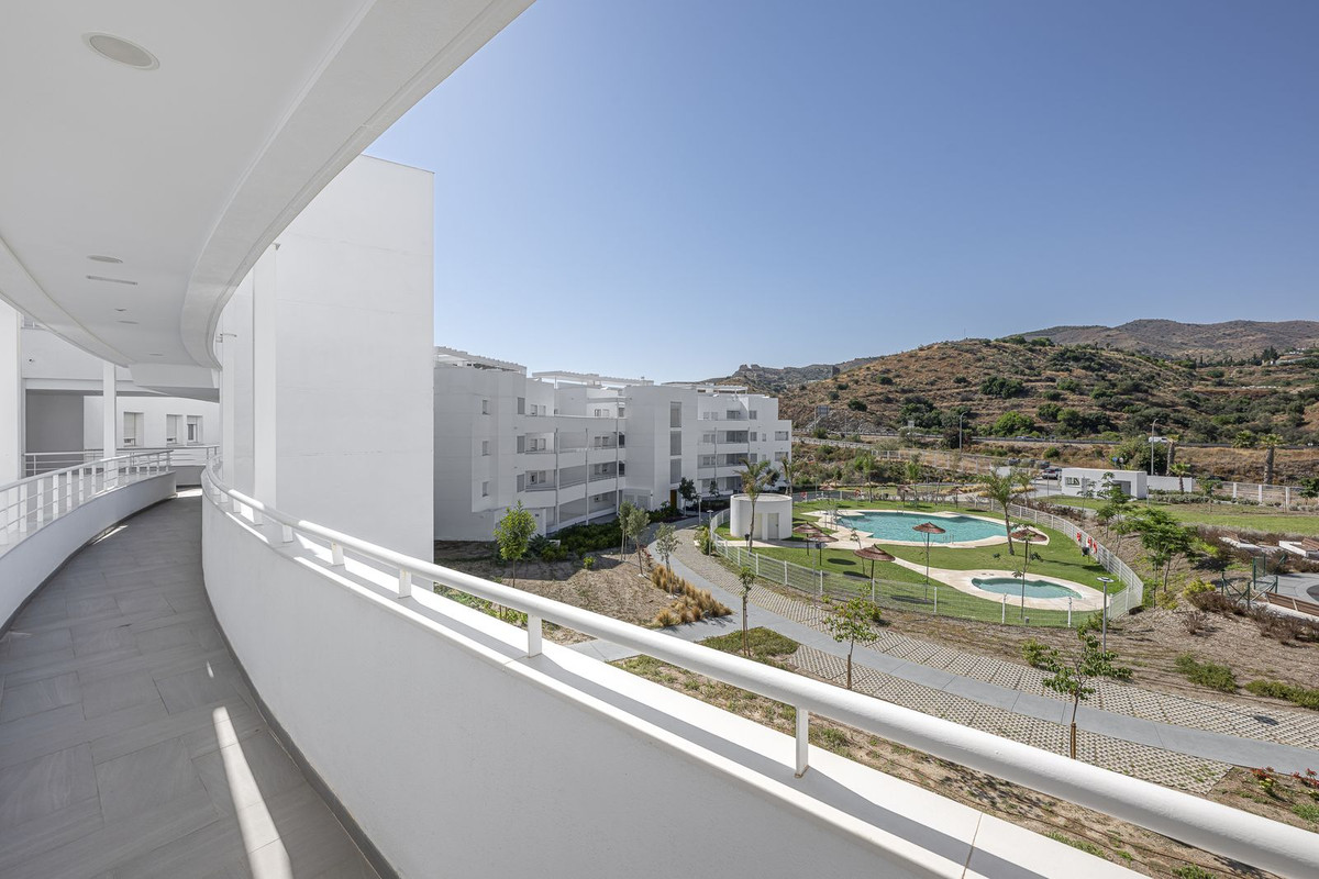 Te koop Middle Floor Apartment Costa Del Sol Rincón De La Victoria € 474.000,-