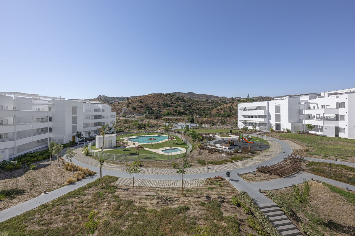 Te koop Middle Floor Apartment Costa Del Sol Rincón De La Victoria € 474.000,-